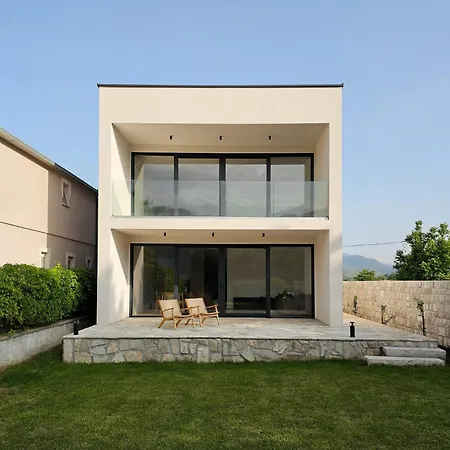 Trebisnjica Riverhouse *