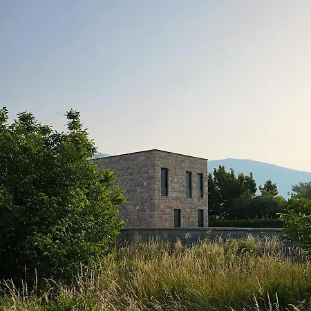 Trebisnjica Riverhouse *