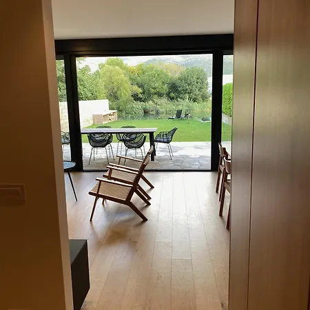 Trebisnjica Riverhouse Apartment *