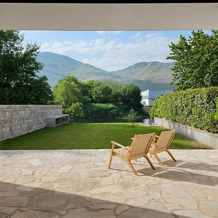 Trebisnjica Riverhouse شقة